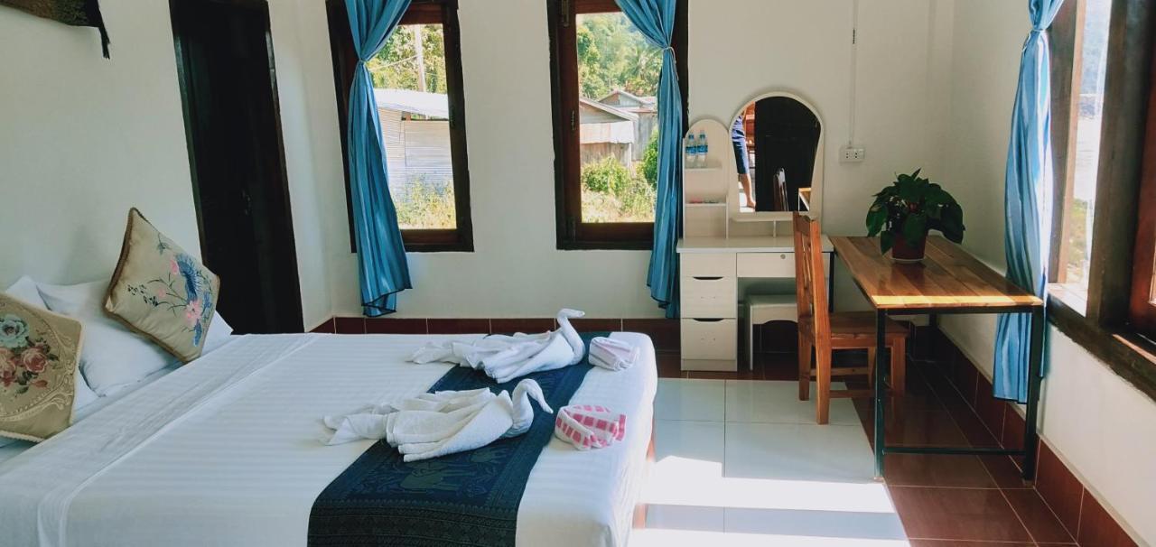 Villa Mekong Guesthouse Muang Pakbèng Oda fotoğraf